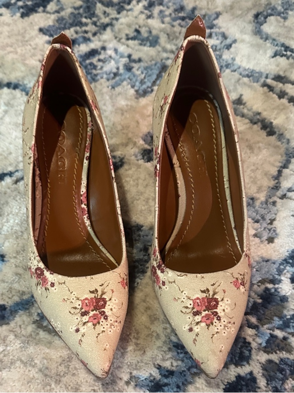 Coach Floral Pointed-Toe Women’s Pumps - Cream with Pink Rose Detail